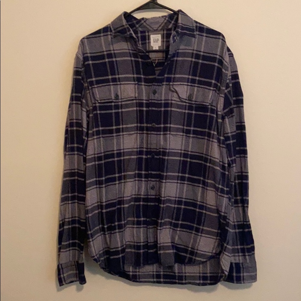 Men’s Gap Plaid Button Up Shirt